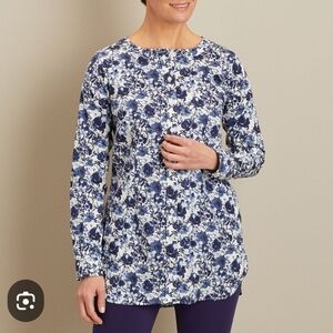 Floral Blue and White Women's Top